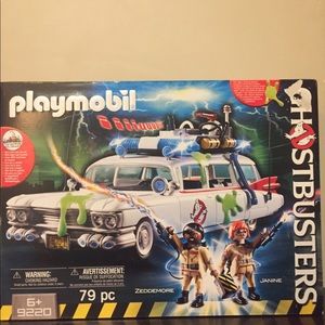 NWT Playmobil Ghostbuster Set